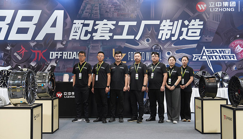 156005c5baf40ff51a327f1c34f2975b69d60d6f09d60 S36沙龙会 - 要玩就玩沙龙会