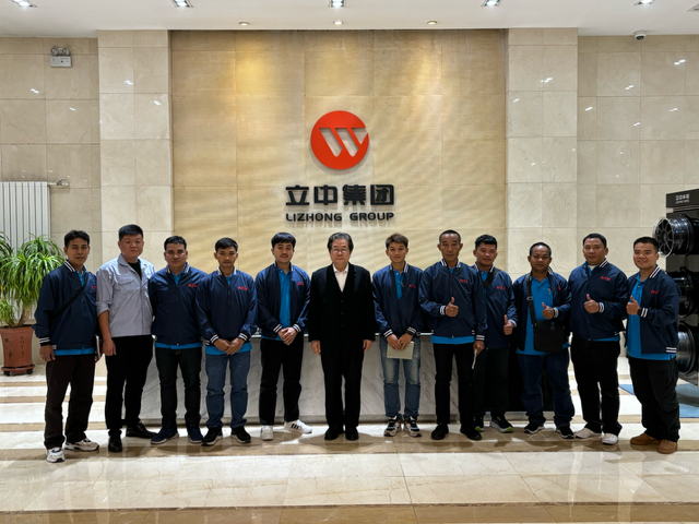 b6c31d01d41c9e1714958f9c56d01d8f672478a0effa9 S36沙龙会 - 要玩就玩沙龙会